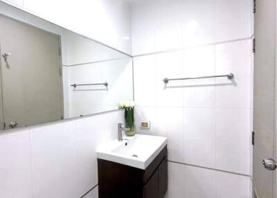 1-BR Condo at Thru Thonglor in Bang Kapi