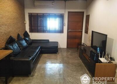 2-BR Townhouse near BTS Thong Lor