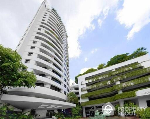 4-BR Condo at Moon Tower Condominium near BTS Thong Lor