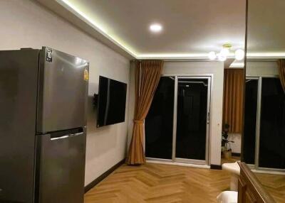 2-BR Condo at D.S. Tower 2 Sukhumvit 39 Condominium near MRT Sukhumvit