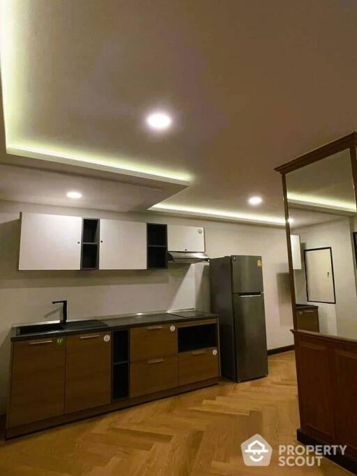 2-BR Condo at D.S. Tower 2 Sukhumvit 39 Condominium near MRT Sukhumvit