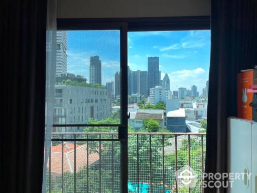 1-BR Condo at Condolette Dwell Sukhumvit 26 near BTS Phrom Phong