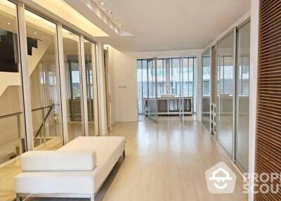 3-BR Townhouse near BTS Phrom Phong