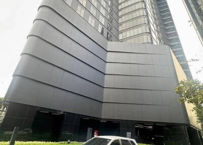 1-BR Condo at Ideo Q Sukhumvit 36 near BTS Thong Lor