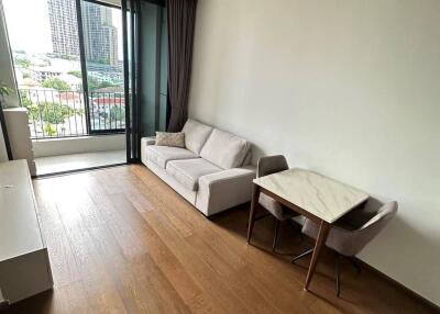 1-BR Condo at Ideo Q Sukhumvit 36 near BTS Thong Lor