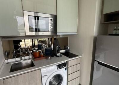 2-BR Condo at Park Origin Phayathai near BTS Phaya Thai