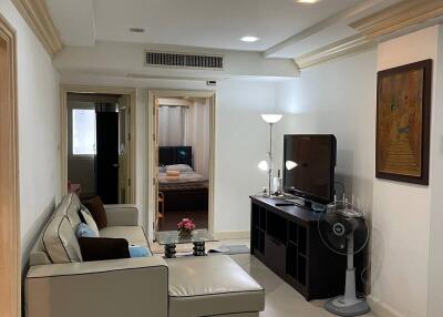 2-BR Condo at Euro Classic Condominium near BTS Nana