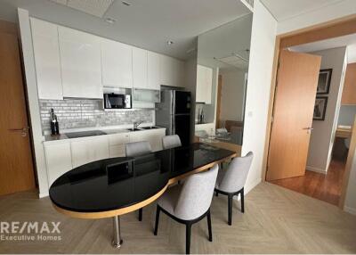 "Luxurious 2BR Condo in Sathon: Rent at Amanta Lumpini"