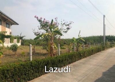 Great Plot of Land to Build a Luxury Home