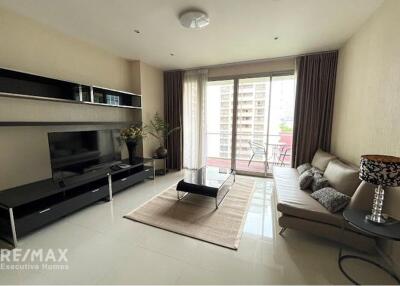 "Luxury 2-BR Condo in The Legend Saladaeng"