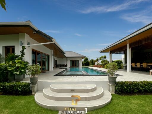 Luxury Modern Bali-Style 3 Bedroom Pool At Villa Hillside Hamlet 8