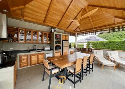 Luxury Modern Bali-Style 3 Bedroom Pool At Villa Hillside Hamlet 8