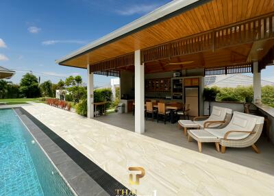 Luxury Modern Bali-Style 3 Bedroom Pool At Villa Hillside Hamlet 8