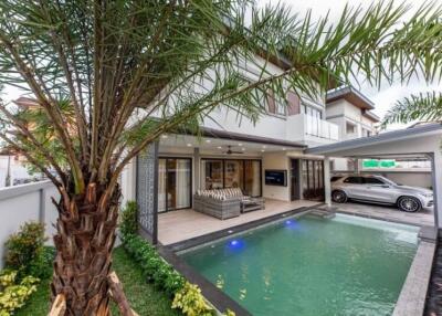 Modern house with pool and garage