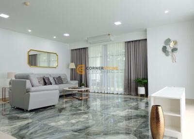 2 bedroom Condo in The Park Jomtien Jomtien