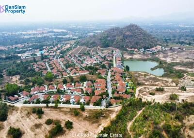 Hot-deal 3-Bedroom Pool Villa in Hua Hin at Red Mountain Waterside