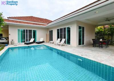 Hot-deal 3-Bedroom Pool Villa in Hua Hin at Red Mountain Waterside