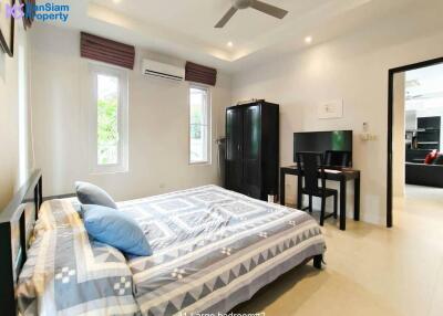 Hot-deal 3-Bedroom Pool Villa in Hua Hin at Red Mountain Waterside