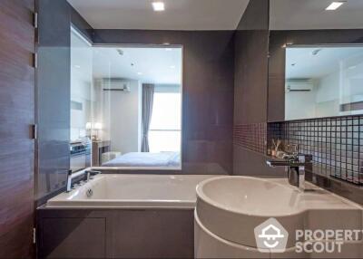 1-BR Condo at Rhythm Sathorn near BTS Saphan Taksin