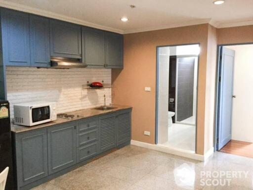 2-BR Condo at Wittayu Complex near BTS Phloen Chit