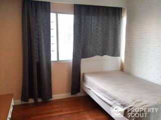 2-BR Condo at Wittayu Complex near BTS Phloen Chit