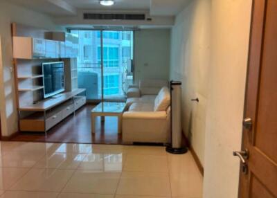 2-BR Condo at Harmony Living Paholyothin 11 Condominium near BTS Saphan Khwai