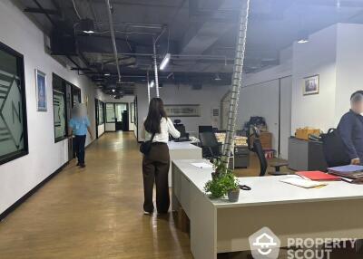 Office Space for Sale in Bang Kapi