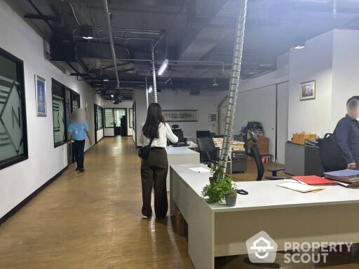 Office Space for Sale in Bang Kapi