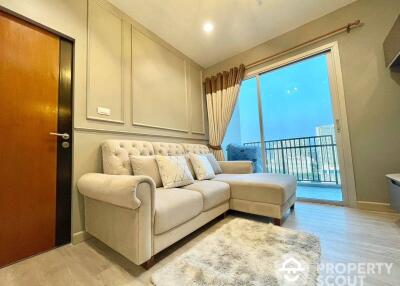 1-BR Condo at Intro Phaholyothin-Pradipat near MRT Kamphaeng Phet