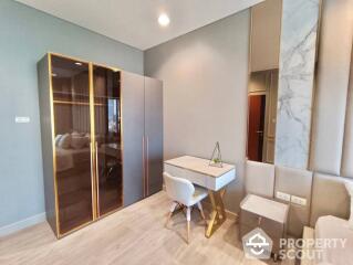 1-BR Condo at Intro Phaholyothin-Pradipat near MRT Kamphaeng Phet