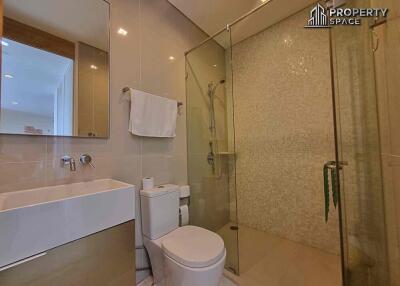 Sea View 2 Bedroom High Floor In Reflection Condo Pattaya For Rent