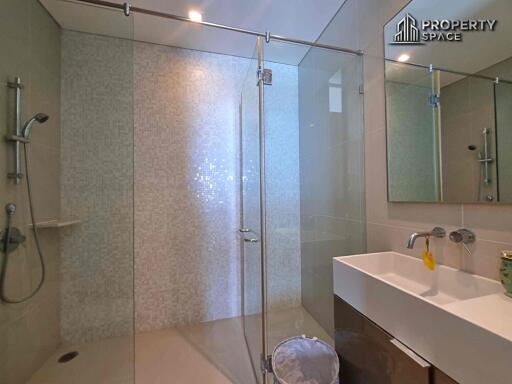 Sea View 1 Bedroom In Reflection Beachfront Condo Jomtien For Rent