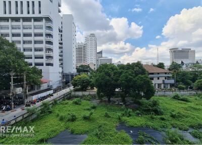 3Bed+Maid Room Condo Big Balcony in Prime Sukhumvit