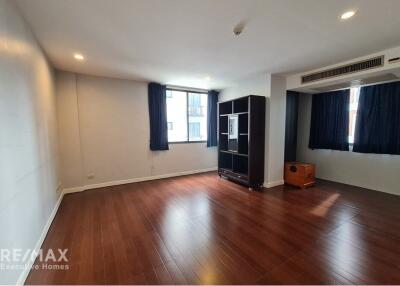 3Bed+Maid Room Condo Big Balcony in Prime Sukhumvit