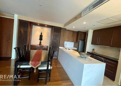 Urban Luxury: 2-Bed Condo in Bang Rak, Bangkok