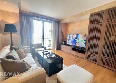 Urban Luxury: 2-Bed Condo in Bang Rak, Bangkok