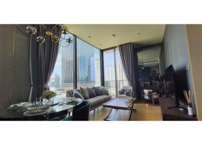 Luxurious 2BR Condo in Bangkok