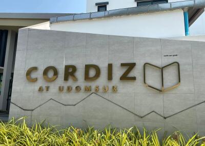 Exterior sign of Cordiz at Udomsuk building