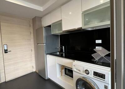 1 Bedroom 1 Bathroom 40 SQ.M KLASS Silom