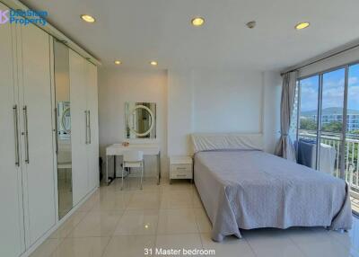 Beachfront Condo in Hua Hin at Baan Suan Rim Sai Condominium