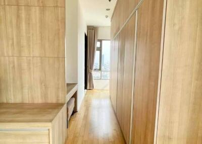 3-BR Condo at The Madison near BTS Phrom Phong