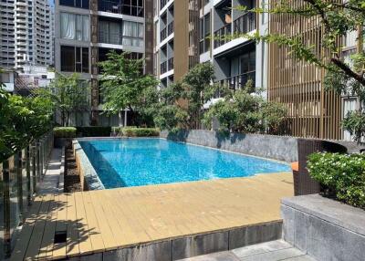 1 bed Condo in Klass Condo Silom Silom Sub District C015355