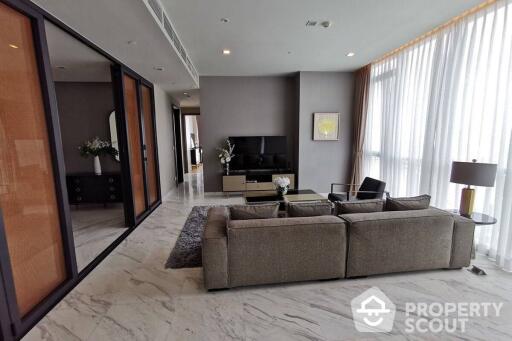 2-BR Condo at The Monument Thonglo close to Thong Lo