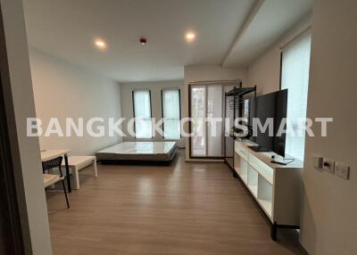 Condo at Aspire Ratchayothin for rent