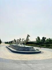 Outdoor view with horse sculptures