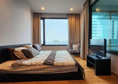 Keyne By Sansiri 2 bedroom duplex condo for rent