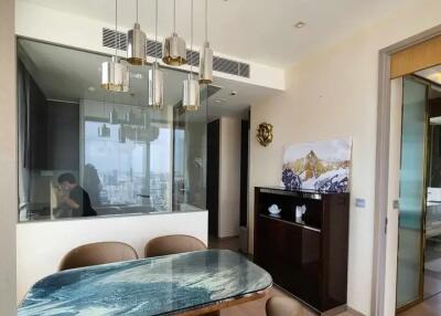 The Esse Asoke 2 bedroom condo for rent