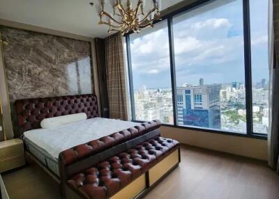 The Esse Asoke 2 bedroom condo for rent