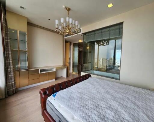 The Esse Asoke 2 bedroom condo for rent