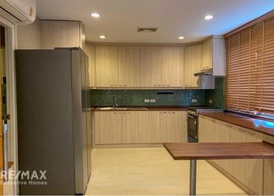 3 bed for rent BTS Phlonchit Rama 4 Lumpini